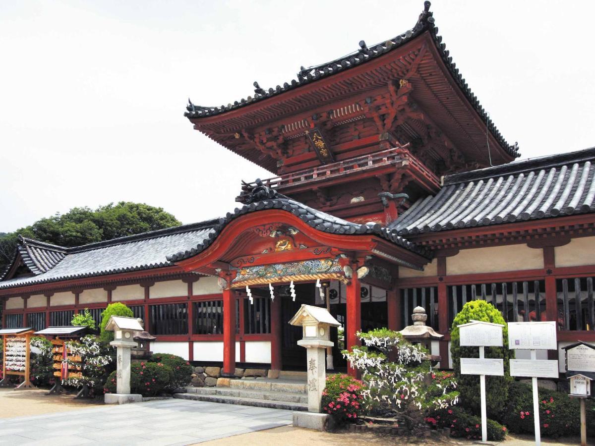 Ooedo Onsen Monogatari Dogo Hotel Matsuyama  Exterior photo