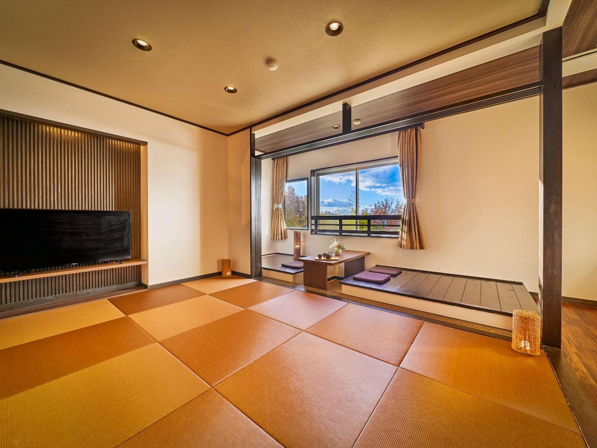 Ooedo Onsen Monogatari Dogo Hotel Matsuyama  Exterior photo