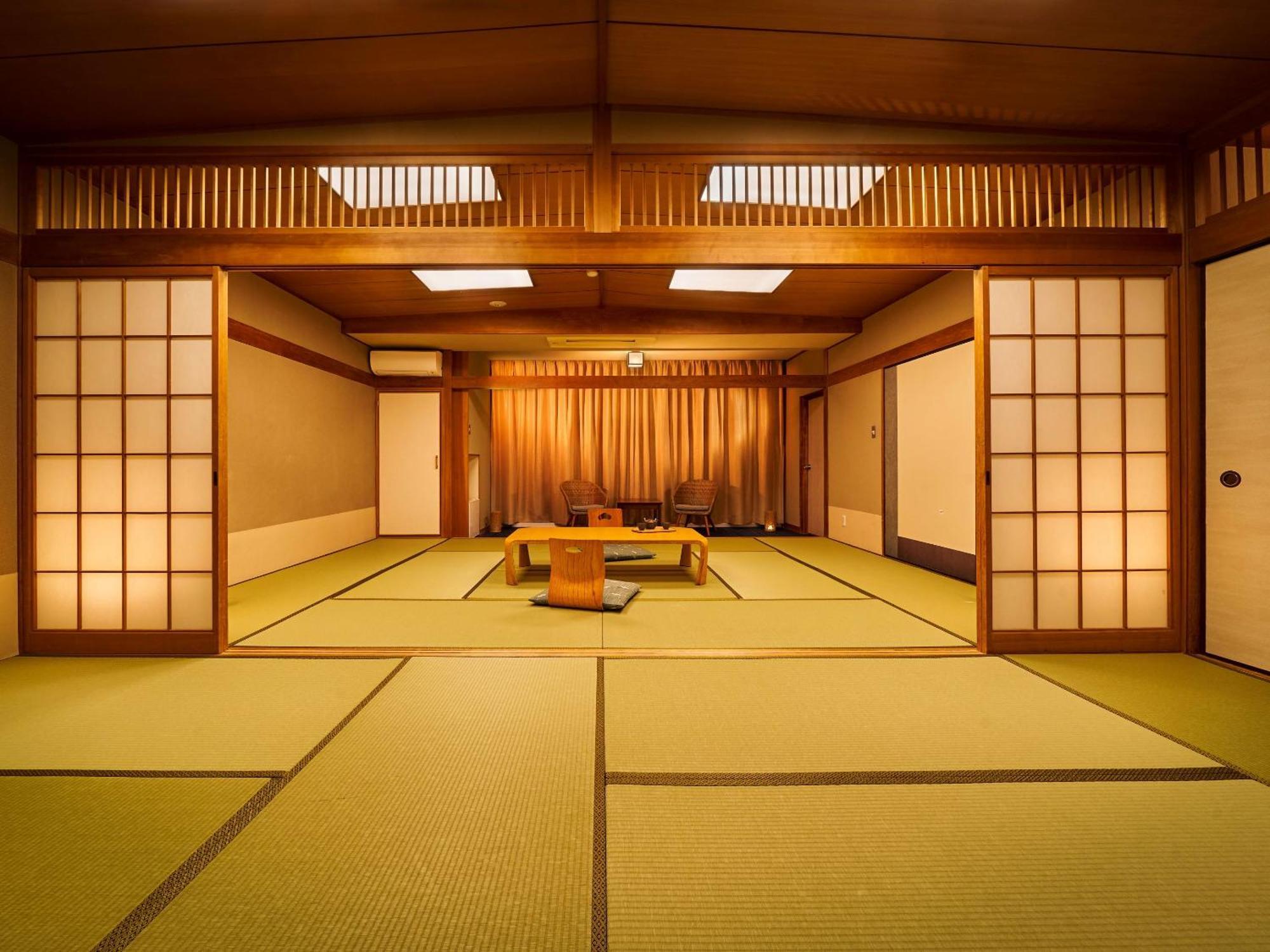 Ooedo Onsen Monogatari Dogo Hotel Matsuyama  Exterior photo
