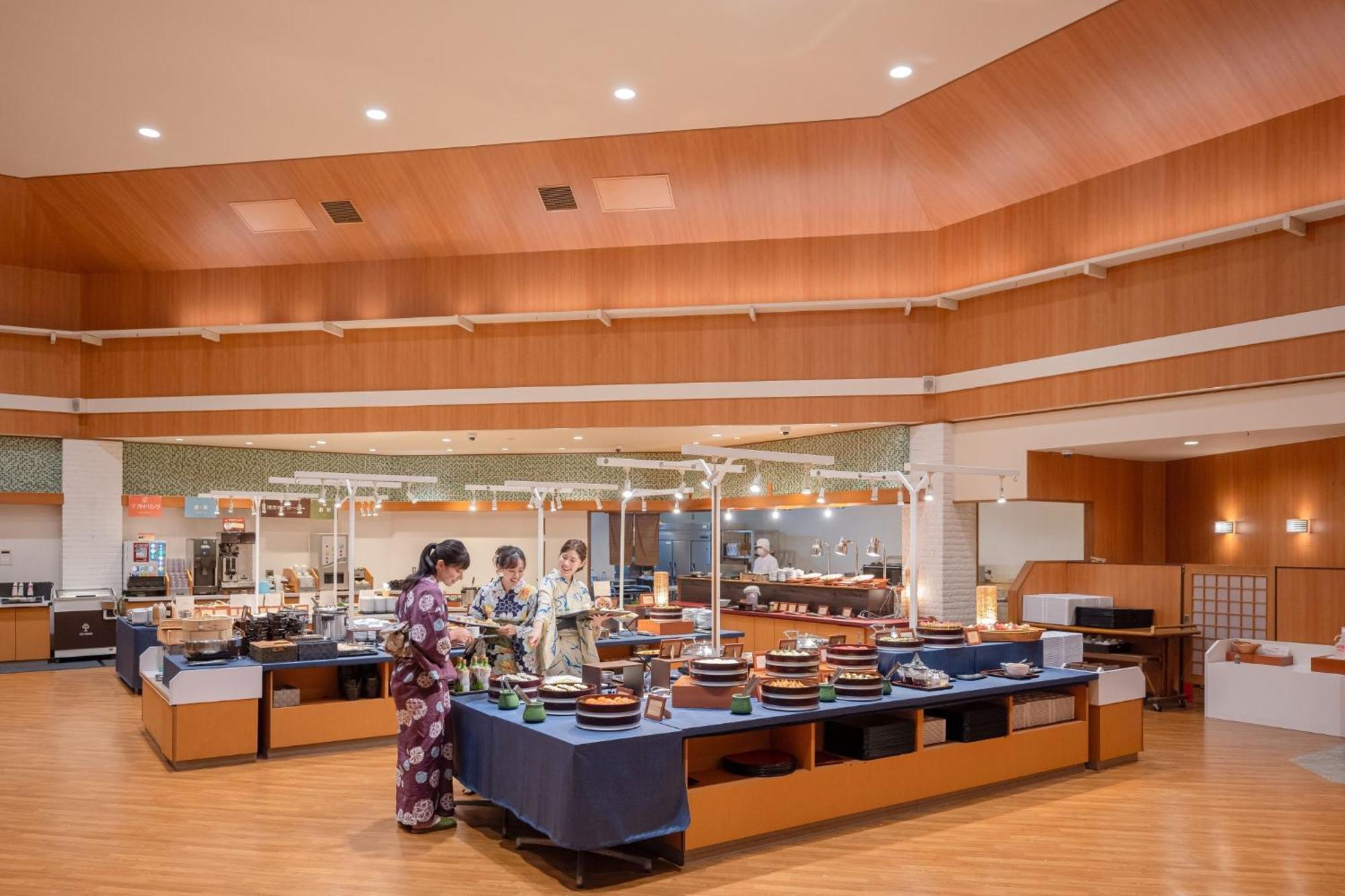 Ooedo Onsen Monogatari Dogo Hotel Matsuyama  Exterior photo